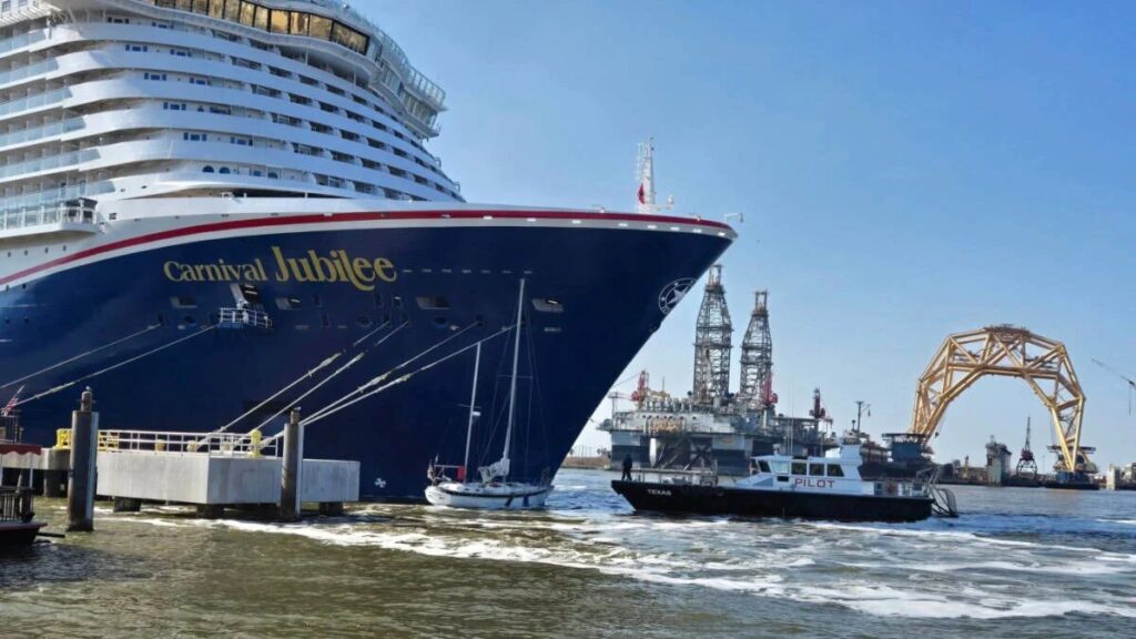 carnival jubilee small boat collision
